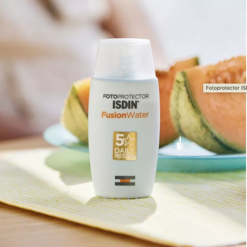 ISDIN Fotoprotector Fusion Water SPF50 PA+++ Free Sample