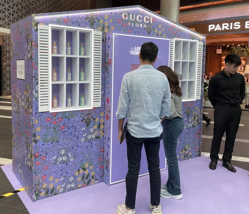 Gucci Flora Gorgeous Eau De Parfum Perfume Samples Vending Machine