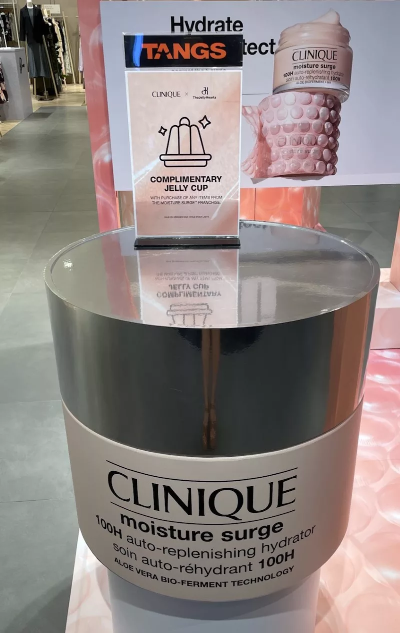 Life-size Moisture Surge Jar At Clinique Aloe Jello Pop-up