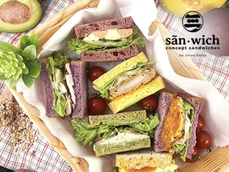 Free San.wich Sandwich At Uniqlo Lot One