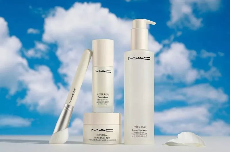 Free Welcome Gift At Complimentary MAC Hyper Real Skincare & Makeup Masterclass
